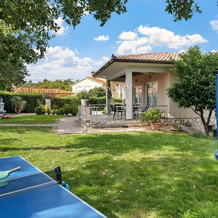 Mit Blick Auf Wasser By Interhome بيت للعطل