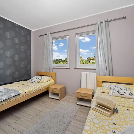 بيت للعطل Mit Blick Auf Wasser By Interhome لابين